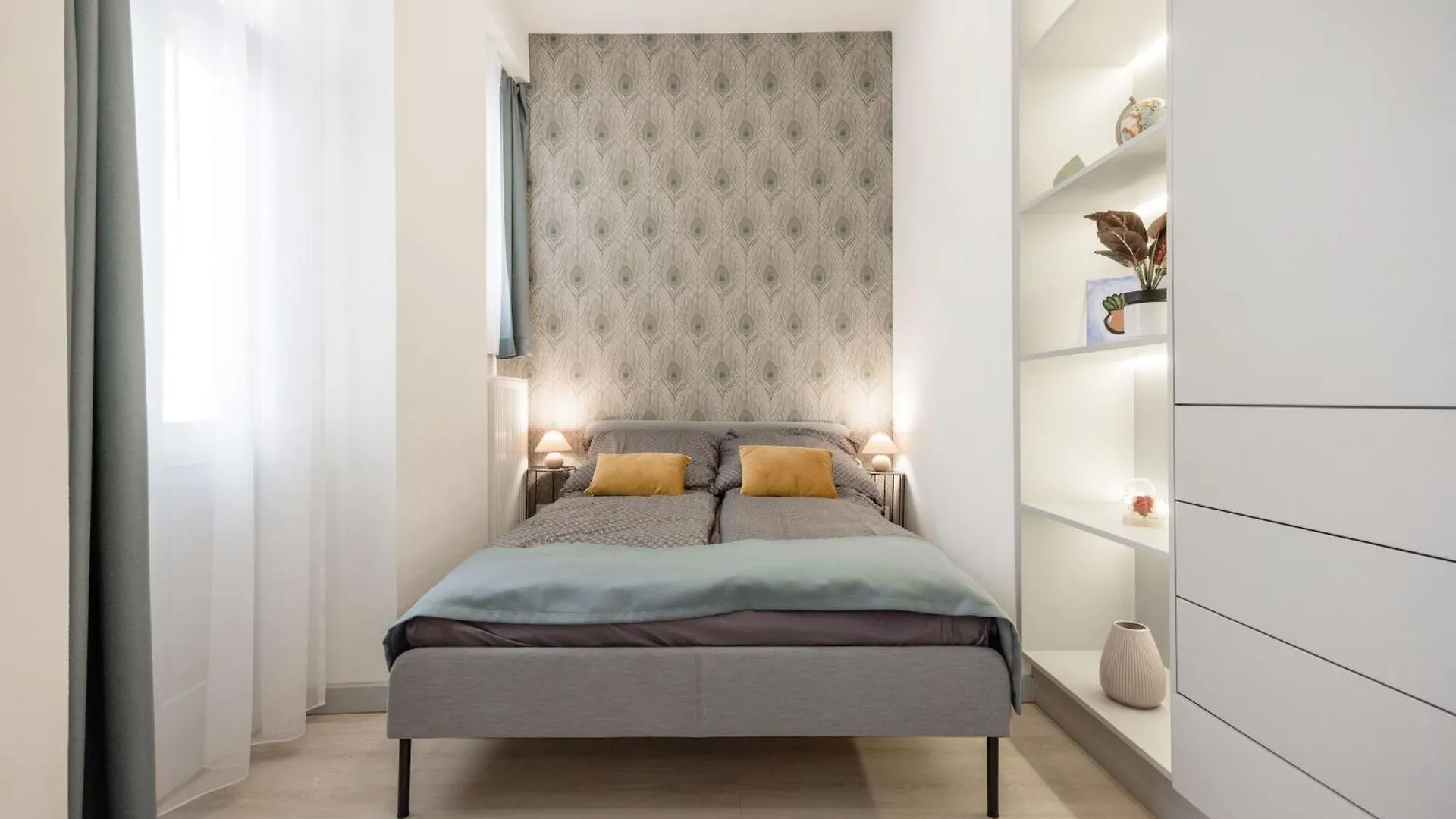 Elegant Two-Bedroom Apartment In The Centre Budapest