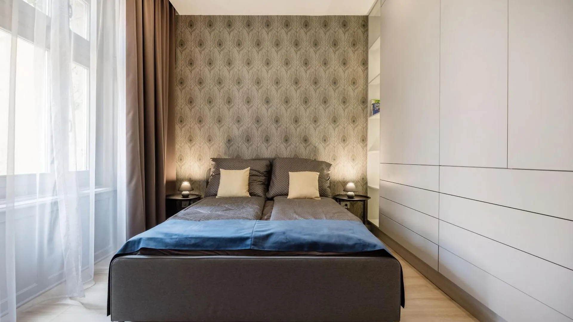 Elegant Two-Bedroom Apartment In The Centre Budapest