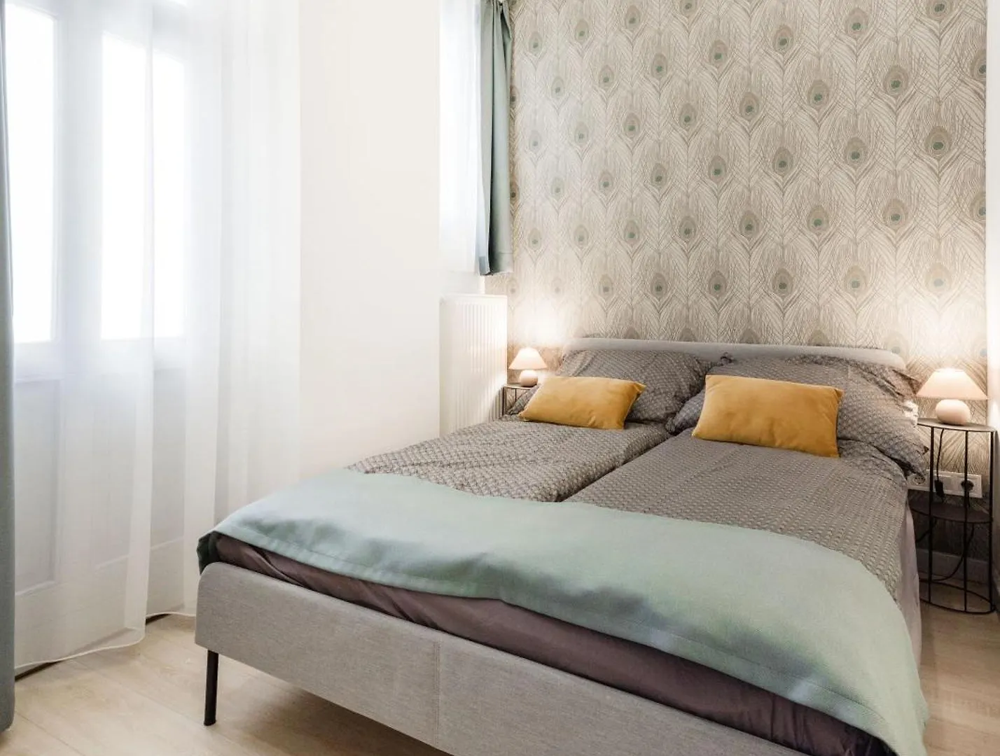 Elegant Two-Bedroom Apartment In The Centre Budapest